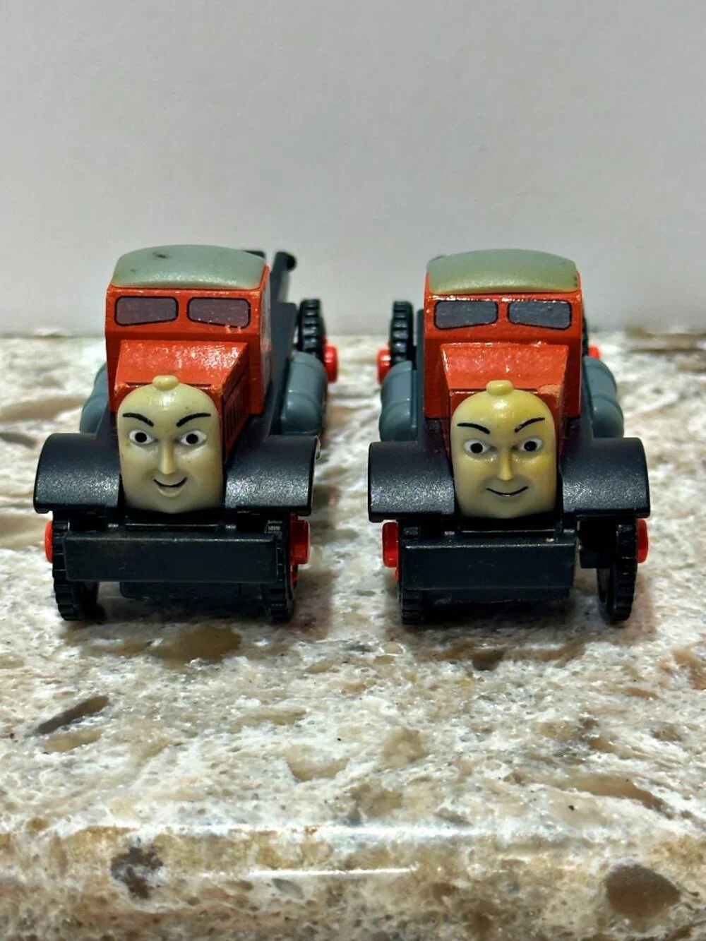 Thomas & Friends Wooden Railway Max & Monty 15 16 Twin Dump Trucks Incomplete